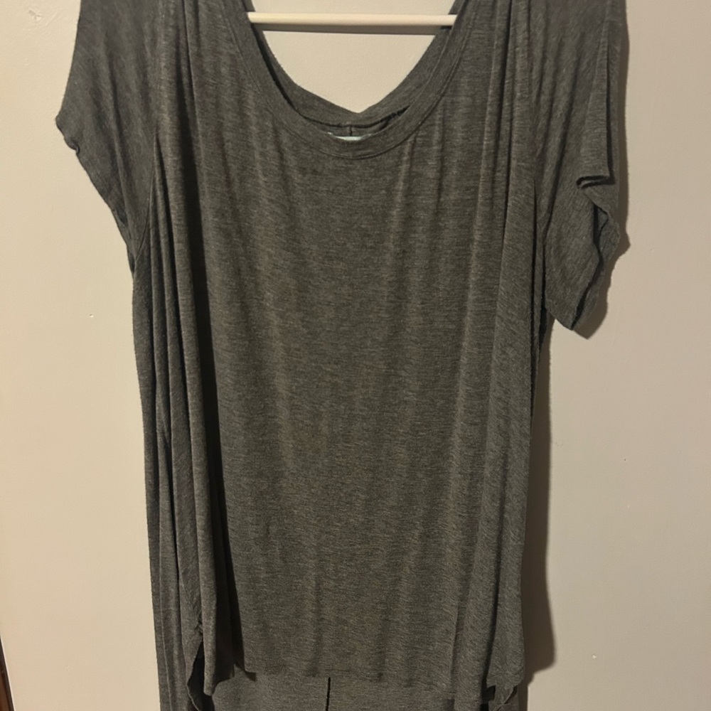 Maurice’s top XXL